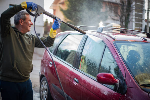 Best Garage Pressure Washing  in Corona, CA